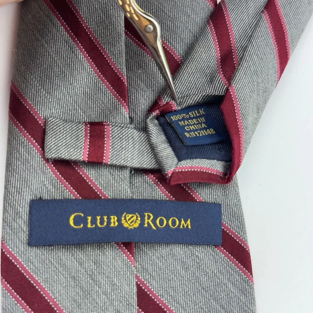 Club Room Mens Silk Necktie Grey Burgundy Pink Striped Classic Formal Tie